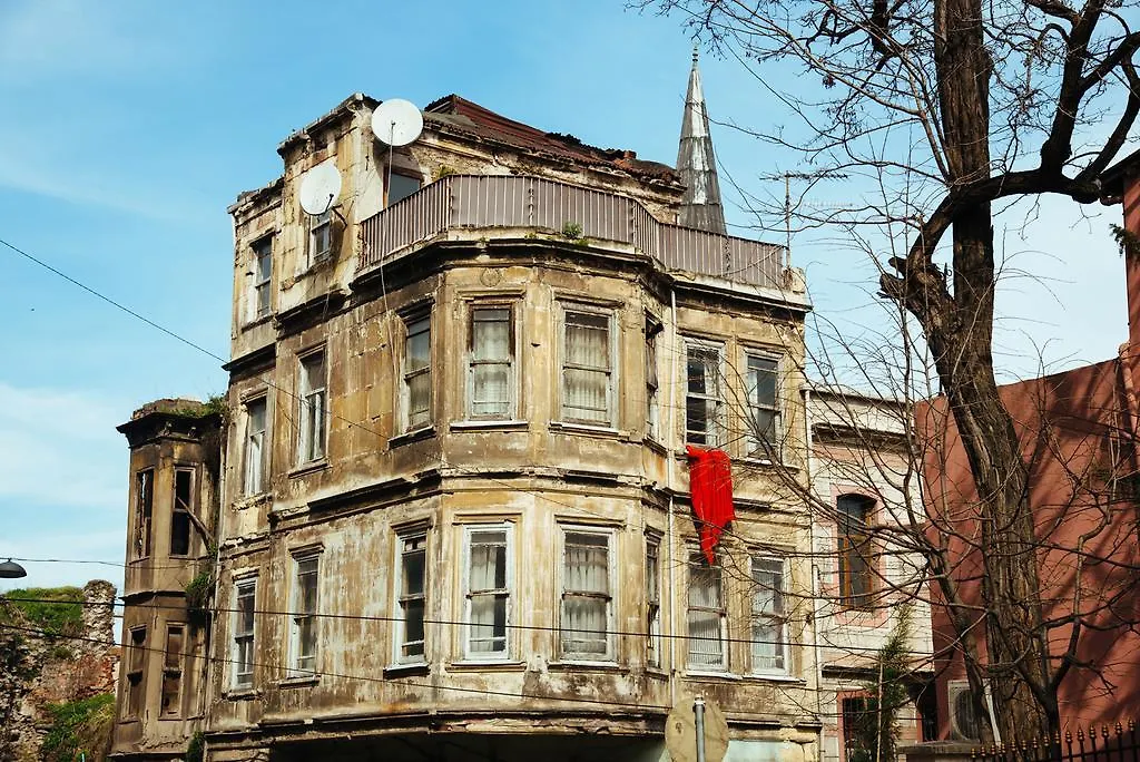 Akin House Apartment Istanbul Turkey