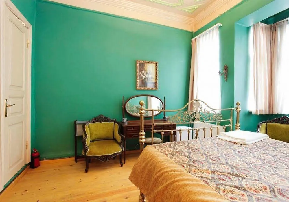 Akin House Apartment Istanbul Turkey
